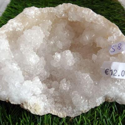 Géode  Cristal de Roche (58) 310 g